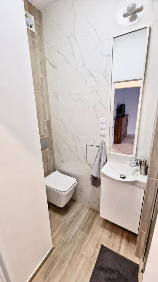 Powisle Ul. Tamka Apartment *